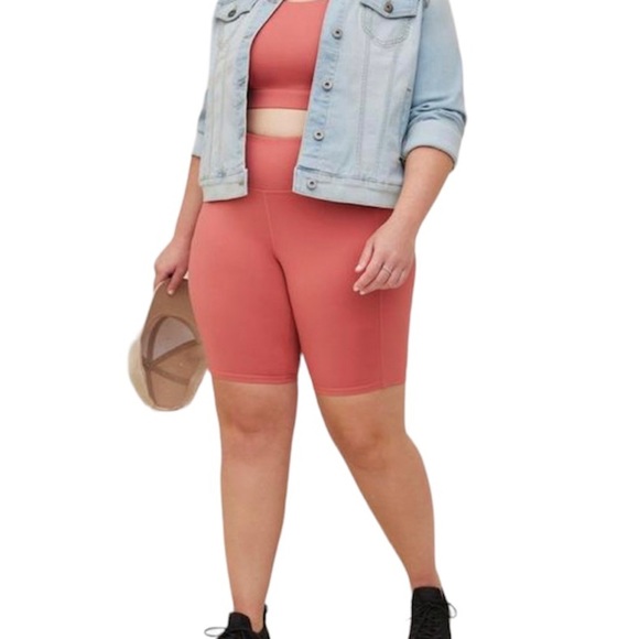 Torrid Women’s Plus Size Dusted Clay Happy Camper Active Bike Short Size 1X - Picture 4 of 9